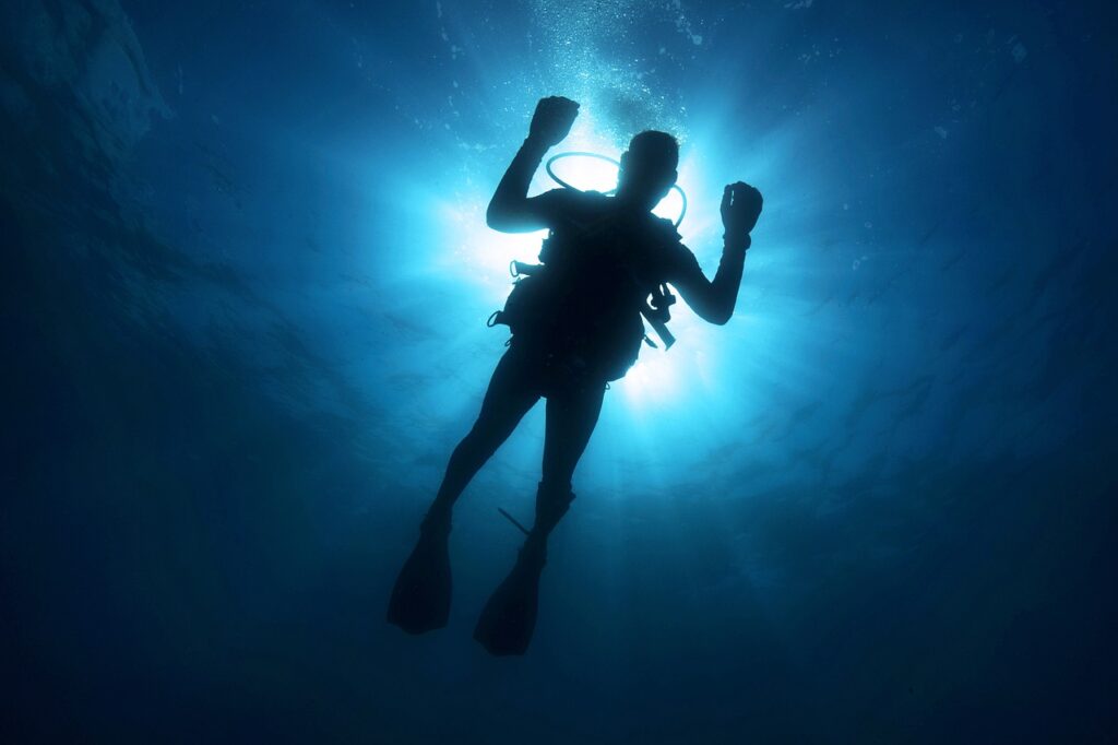 wetsuit recycling australia - diver
