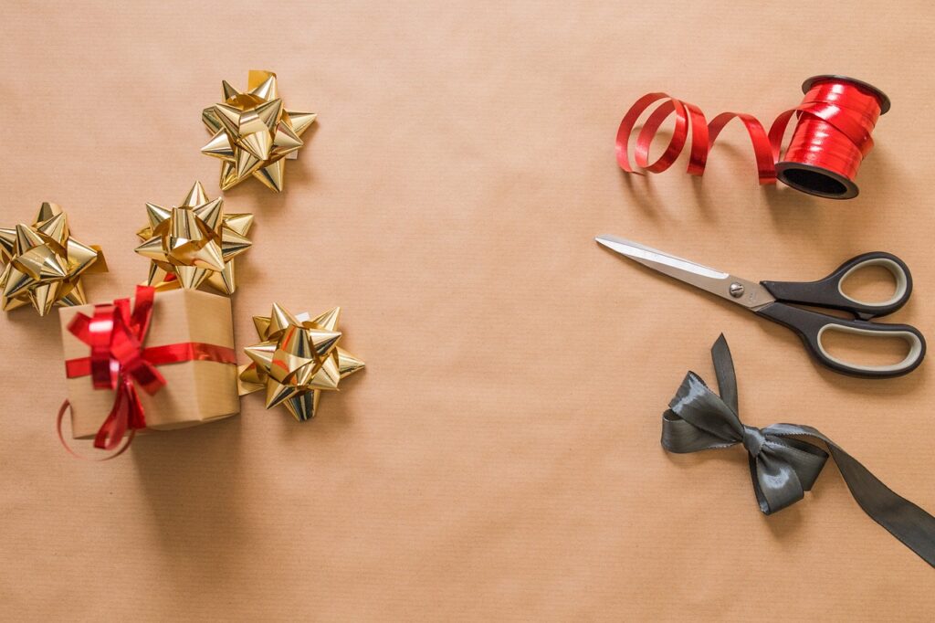 gift wrap sustainably